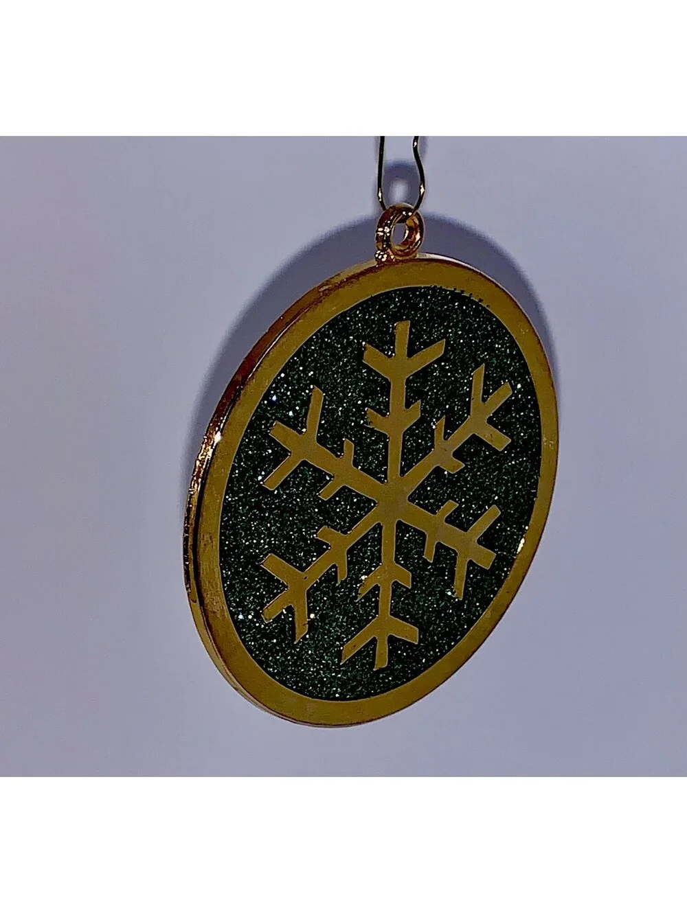 Vtg Gloria Duchin 2001 Brass Snowflake Ornament Green Sparkle Enamel Holiday